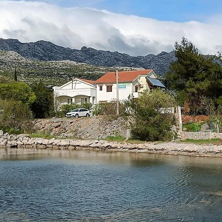 Paklenica Sport Apartments Starigrad Exterior photo