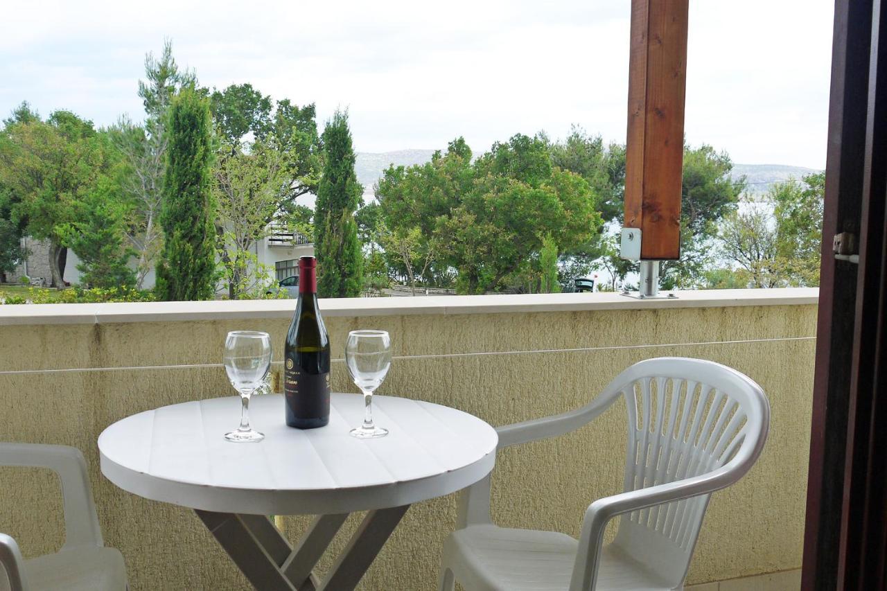 Paklenica Sport Apartments Starigrad Exterior photo