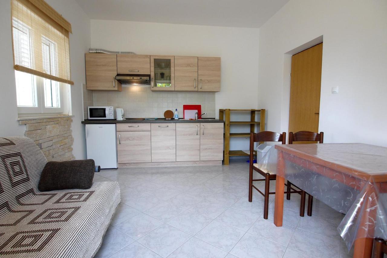 Paklenica Sport Apartments Starigrad Room photo