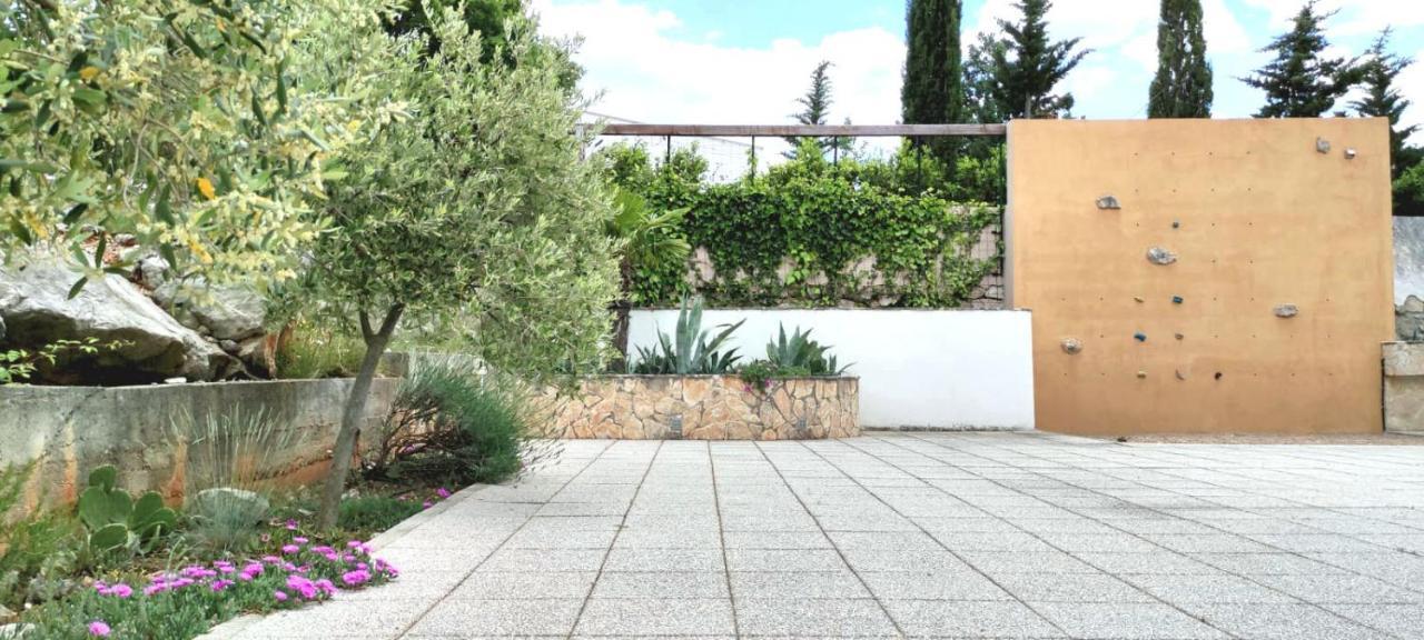 Paklenica Sport Apartments Starigrad Exterior photo