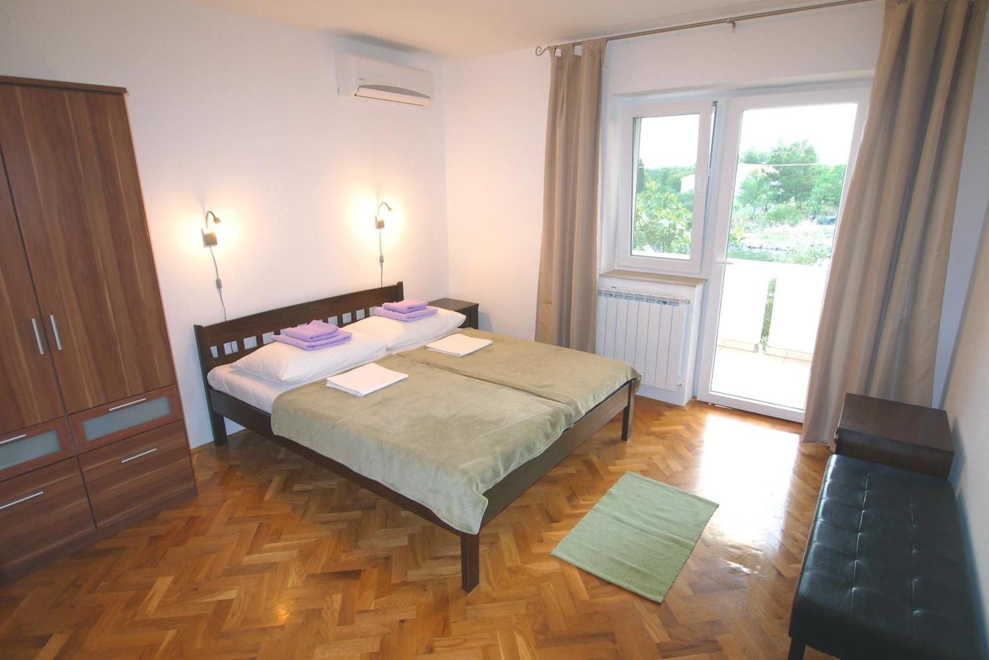 Paklenica Sport Apartments Starigrad Room photo
