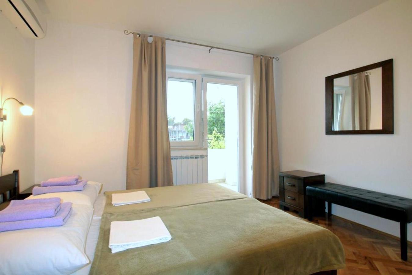 Paklenica Sport Apartments Starigrad Room photo