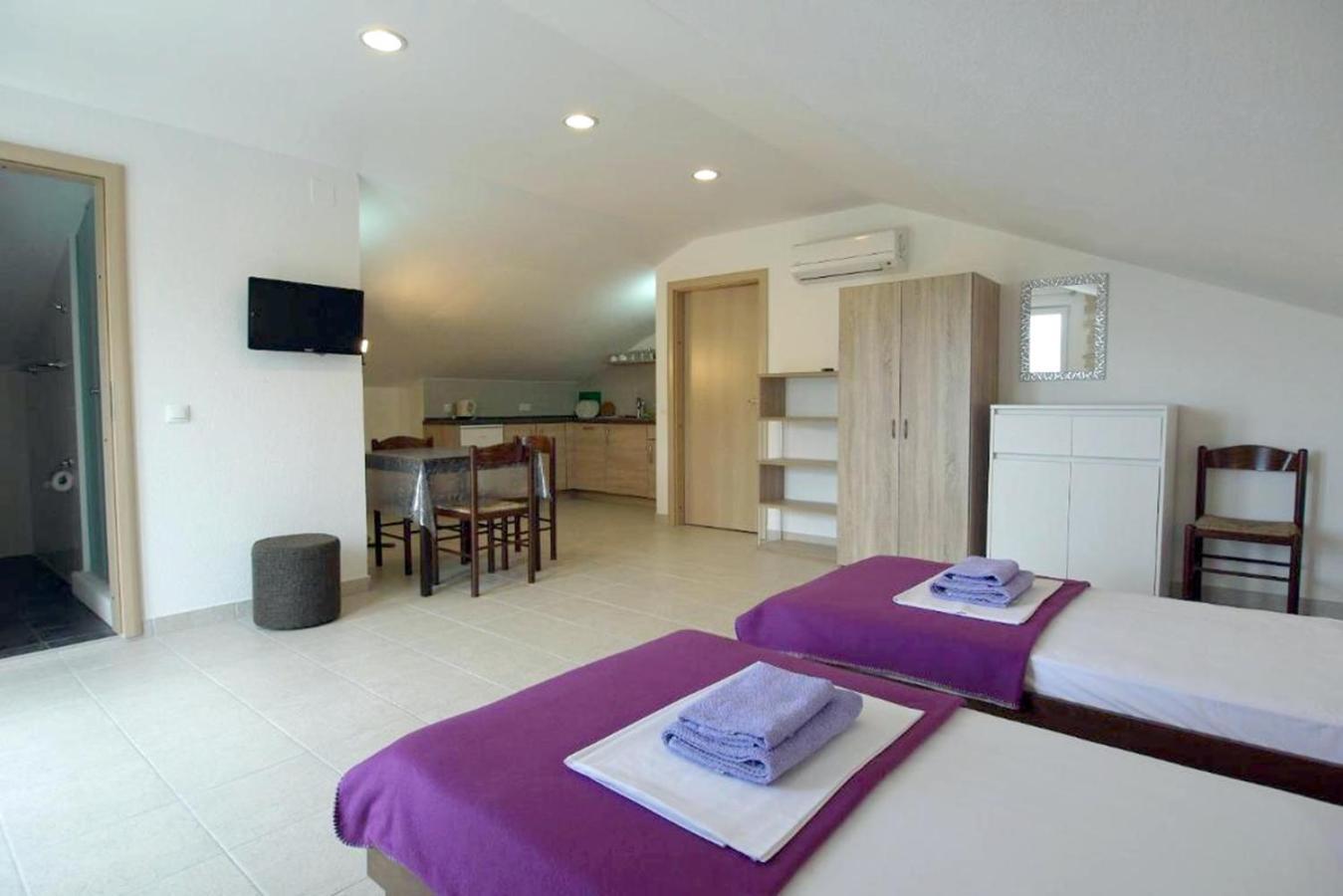 Paklenica Sport Apartments Starigrad Room photo
