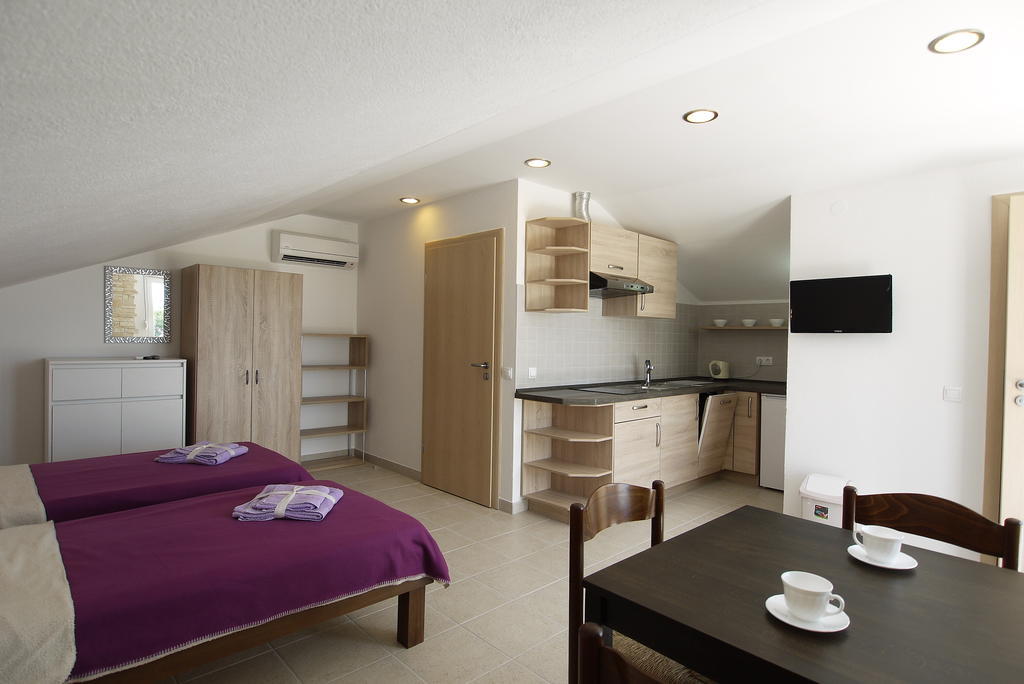 Paklenica Sport Apartments Starigrad Room photo